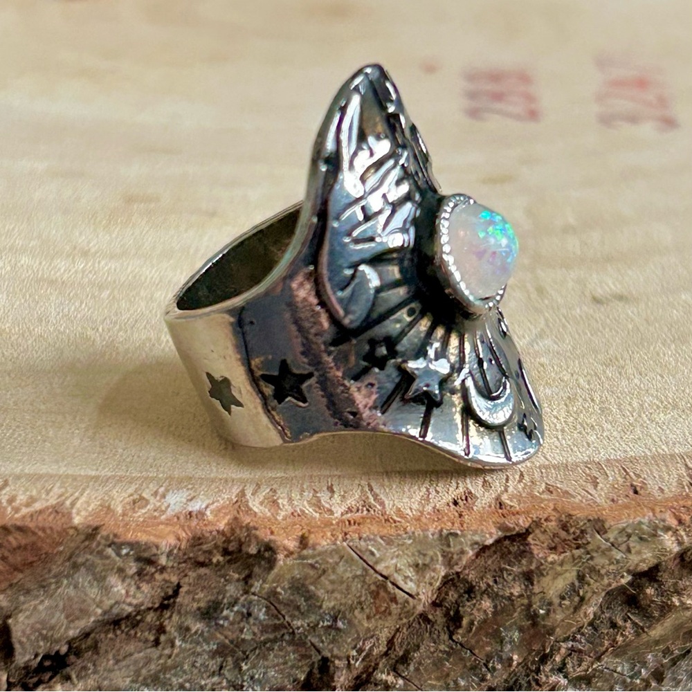 Dark Whimsigoth Magical Palm Reading Magic Unique Carved Chunky Statement Ring - Picture 3 of 7
